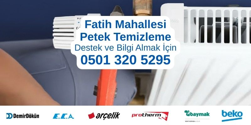 Esenyurt Fatih Mahallesi petek temizleme hizmeti - Profesyonel teknisyen petek temizleme yaparken